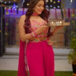 Garima Chaurasia Instagram - Diwali #2023 🪔♥️ #gimaashi #gimaians