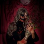Garima Chaurasia Instagram - Happy Halloween🎃👻 . Make up 1. How’s my makeup guys?😈 . . Makeup & edit by : meee💁🏻‍♀️ 📸: @nitin_.1610 #halloween #halloweenmakeup #facepaint #pumpkin #horror #halloween2023 #gimaashi #art #gimaians