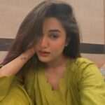 Garima Chaurasia Instagram - Bas yuhi.. 🫠Selfies after long🤌🏻 #gimaashi