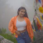 Garima Chaurasia Instagram - Lost in the fog 😶‍🌫️ #gimaashi George Everest Peak