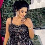 Garima Chaurasia Instagram - Itne ready hone ka kya fayddaaaa. . Jab tak kisika haal SRK jaisa na ho🤷🏻‍♀️🤪 . #ankhonmeinteri #gimaashi #reels #gimaians