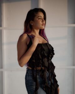 Garima Chaurasia Instagram - Blank Space ♾️ #gimaashi