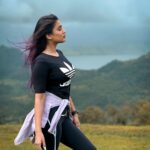 Garima Chaurasia Instagram - Time to detox amidst nature..🍃 . . 📸& 🎨: @nitin_.1610 #gimaashi #traveldiaries #pune #satara #explore #nature #trek #gimaians Pune, Maharashtra