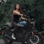 Garima Chaurasia Instagram - 5th one is my Fav!💙 Which one is yours? 💁🏻‍♀️ . . 📸: @welcomeishu3694 #gimaashi #bikelover #royalenfield #hunter #picoftheday #nature #gimaians #biker
