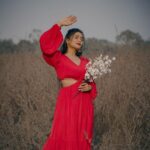Garima Chaurasia Instagram - Love me like you do🌹 . . #gimaashi #gimaians