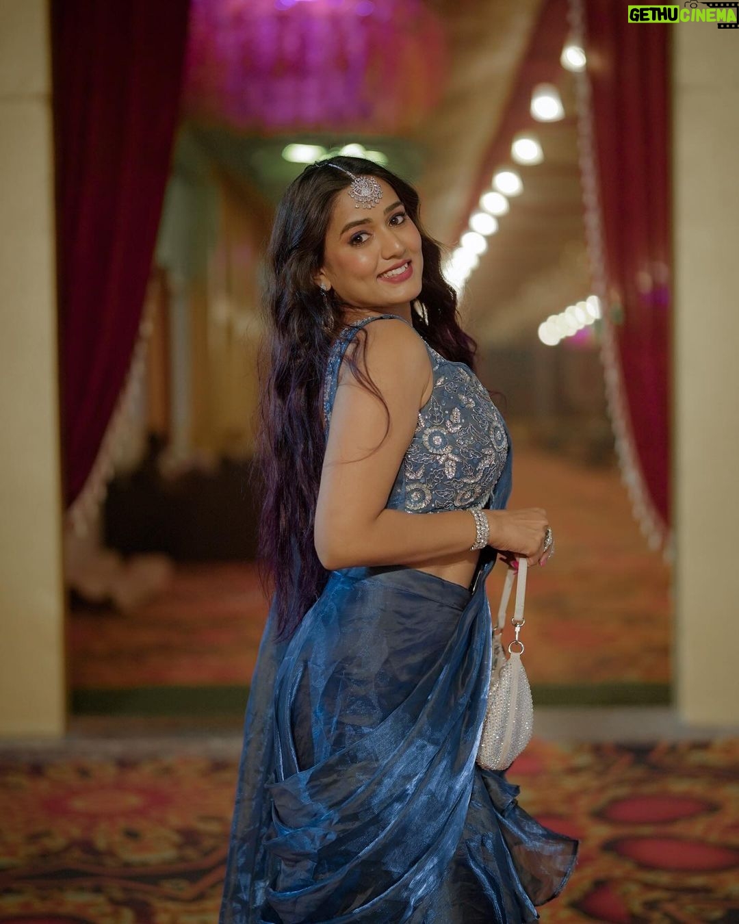 Garima Chaurasia Instagram - Ve Haaaniyyaaa💙 . #gimaashi #gimaians