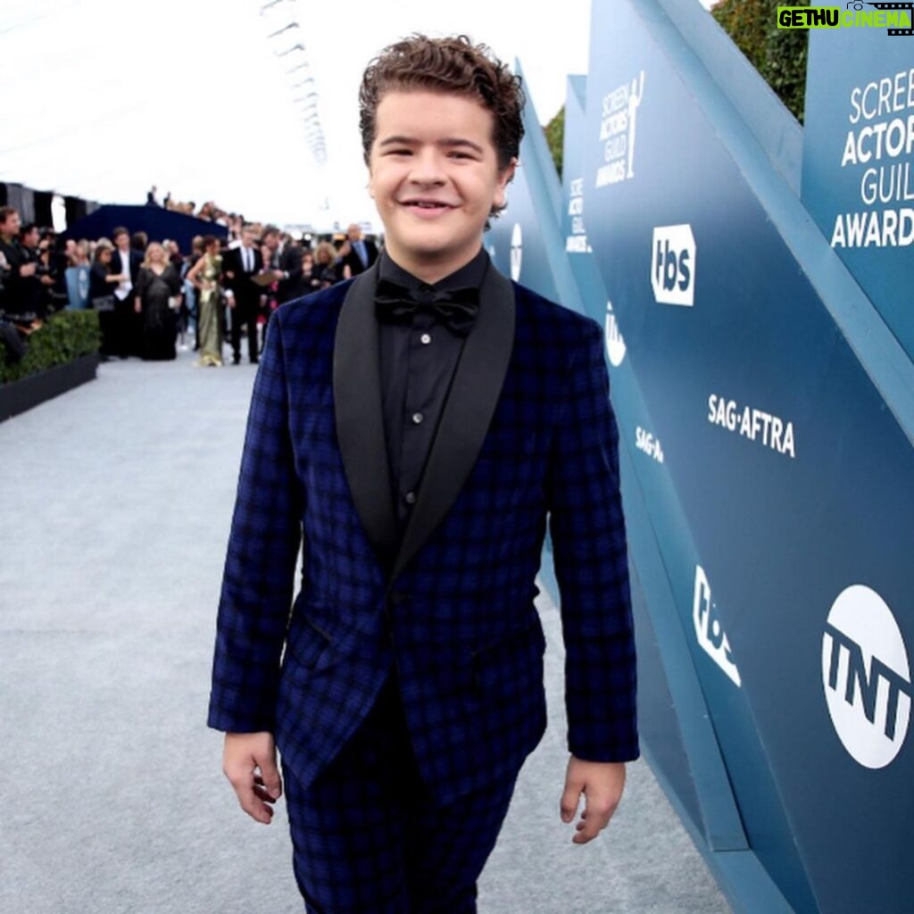 Gaten Matarazzo Instagram - The @sagawards is always a great time! Thank you for having us & congrats to all of the winners. Los Angeles, California