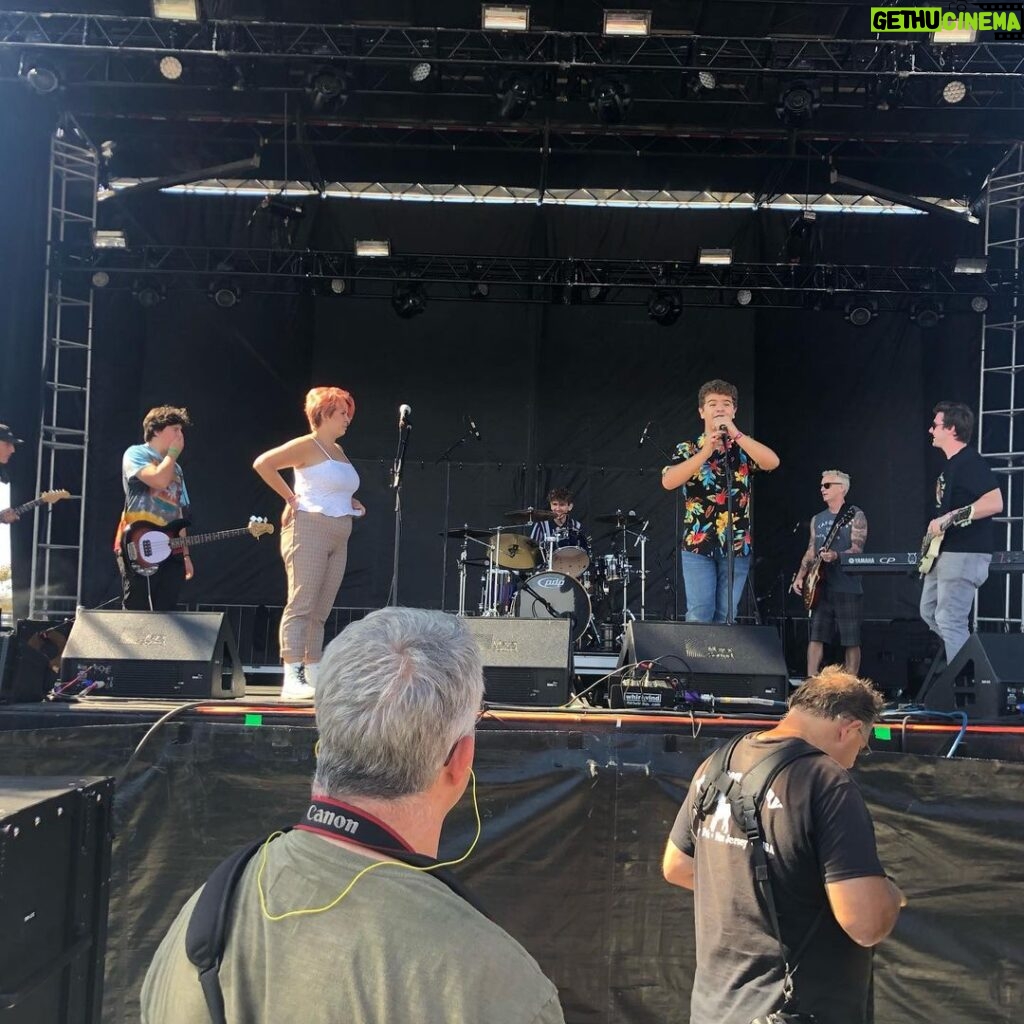Gaten Matarazzo Instagram - To say last weekend at @seahearnow was an incredible experience is an understatement. So proud of @work_in_progress_band for our hard work, debuting 4 new originals and performances with @jakeclemons and @mikemccreadypj Sea Hear Now
