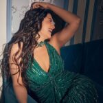 Gauahar Khan Instagram - Of clear and blurry taste at the same time … 🙃🙋🏻‍♀️ #flawedisbeautiful ### #jhalakdikhlajaa11 watch tonight at 9.30pm on @sonytvofficial Mumbai, Maharashtra