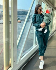 Gauahar Khan Instagram - Life , as we love it ! ❤️✈️ #allahummabaarikfiihi #ummiandZehaan #Alhamdulillah #twinning Mumbai International Airprot