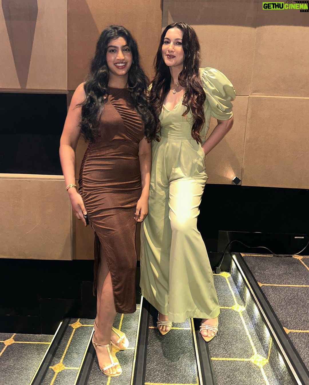 Gauahar Khan Instagram - My big hearted baby girl❤️ @rafajeelani happy birthday my jaan 😘 you are the most tender soul , with a strong mind . I pray for all ur dreams to come true . Ameen . I love u . So much 😘 jeete raho , ameen . #19 #diva