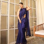 Gauahar Khan Instagram - Wore a saree after pregnancy and delivery , so almost 1.5 yrs later . 🙋🏻‍♀️💙 Saree : @priyalprakashhouseofdesign Jewellery : @sunitaguptajewellery Styling : @devs213 assisted by @krutikaa_sharma Camera 📸 : @visualaffairs_va