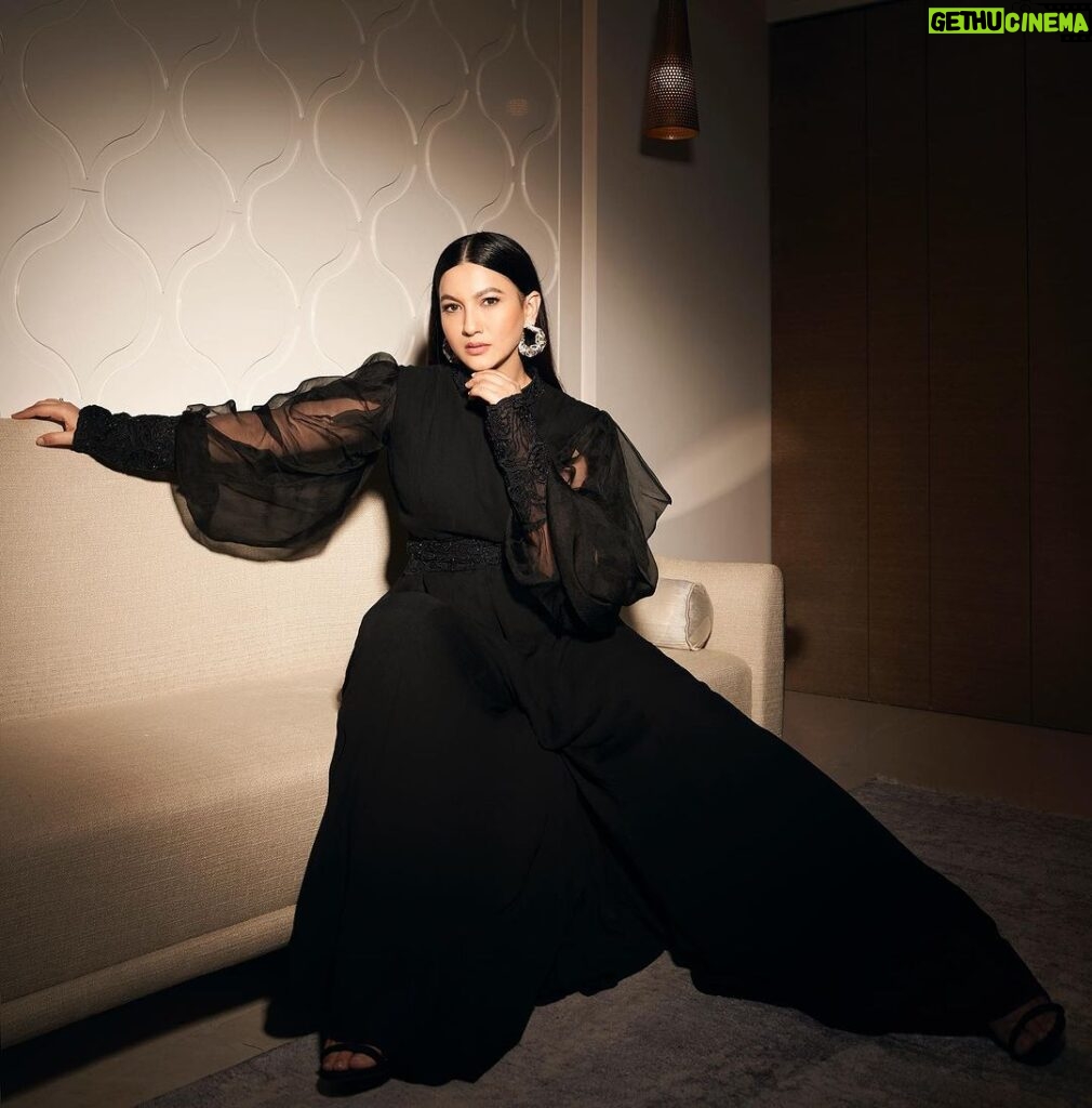 Gauahar Khan Instagram - Black Magic 🖤 Outfit : @aanchalvijaywargi Earring : @h.ajoomal Styling : @devs213 assisted by @krutikaa_sharma Clicked : @visualaffairs_va Mumbai, Maharashtra