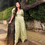 Gauahar Khan Instagram - 🍋-ny Outfit : @lilylanebysimran Necklace : @vasundharajewelry @ascend.rohank Styling : @devs213 assisted by @krutikaa_sharma Edit : @qrsh_danish