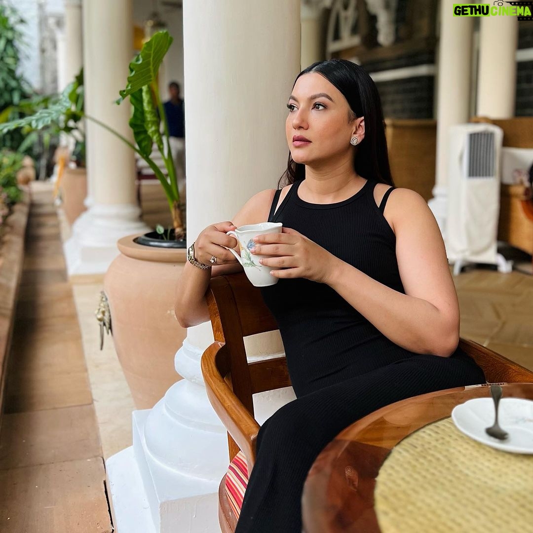 Gauahar Khan Instagram - Chai time ☕️ The Taj Mahal Palace, Mumbai
