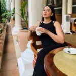 Gauahar Khan Instagram – Chai time ☕️ The Taj Mahal Palace, Mumbai