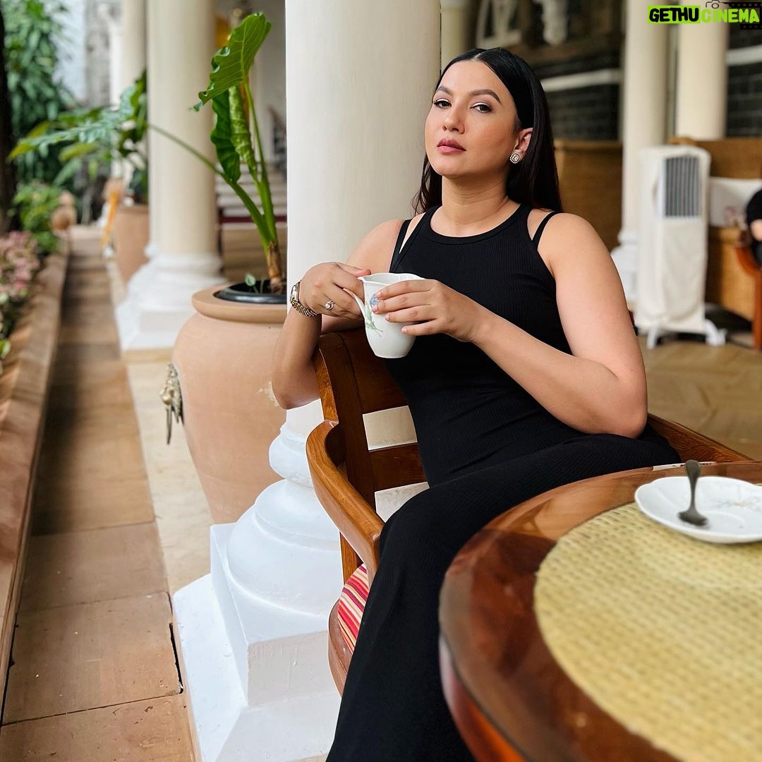 Gauahar Khan Instagram - Chai time ☕️ The Taj Mahal Palace, Mumbai