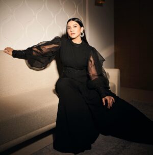 Gauahar Khan Instagram - Black Magic 🖤 

Outfit : @aanchalvijaywargi 
Earring : @h.ajoomal 
Styling : @devs213 assisted by @krutikaa_sharma 
Clicked : @visualaffairs_va