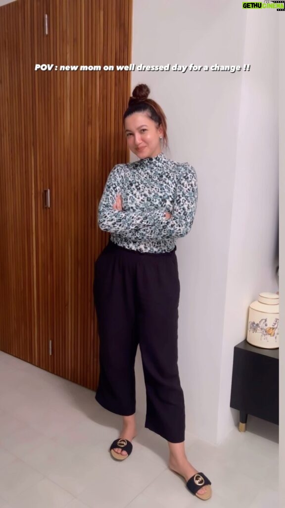 Gauahar Khan Instagram - Relatable??? I think night suits have been my go to since my third trimester to even now at 2.5 months postpartum. But now I thoroughly enjoy dressing up again and feeling like myself ! !! ❤️🙋🏻‍♀️ #trendingaudio #reelsindia #humour #newmomlife Mumbai, Maharashtra