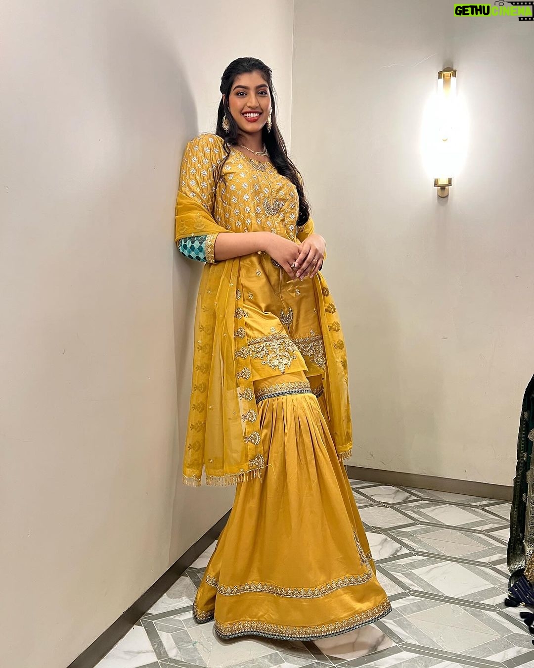 Gauahar Khan Instagram - My big hearted baby girl❤️ @rafajeelani happy birthday my jaan 😘 you are the most tender soul , with a strong mind . I pray for all ur dreams to come true . Ameen . I love u . So much 😘 jeete raho , ameen . #19 #diva