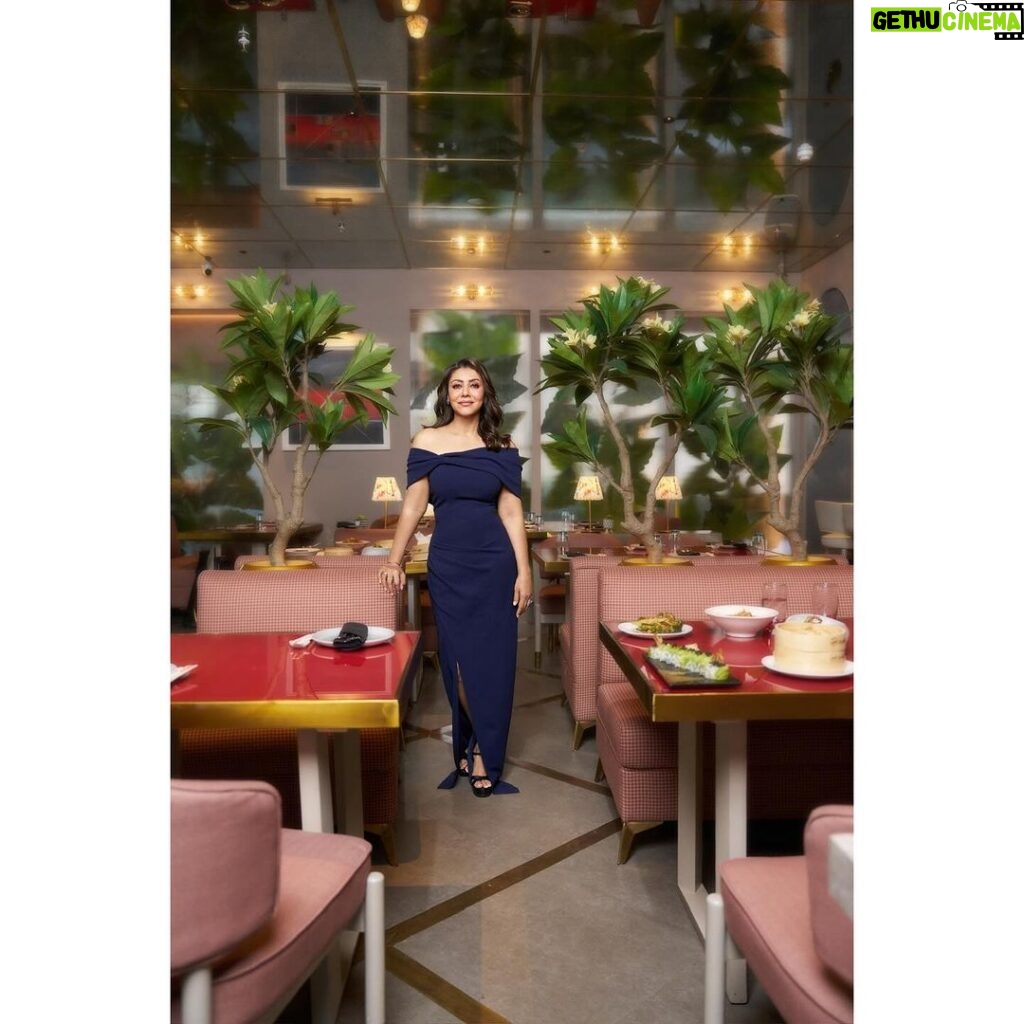 Gauri Khan Instagram - My first venture into hospitality @Toriimumbai Immerse yourself in luxury and warmth with our stunning gold accents, vibrant lighting, and rich reds and greens. Come join us at #ToriiMumbai – Now open for you to explore!✨