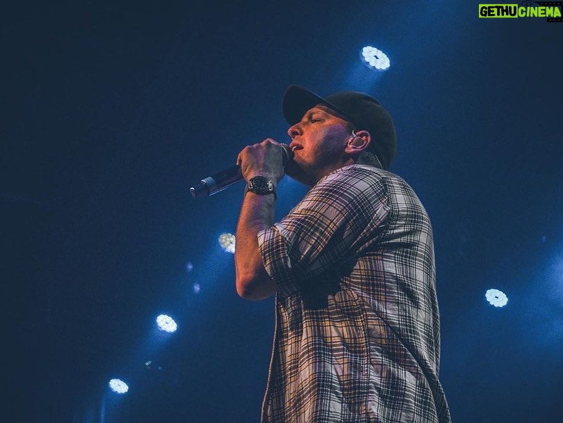 Gavin DeGraw Instagram - Chattanooga you guys were so LOUD. Let me know if you see yourself! The Signal