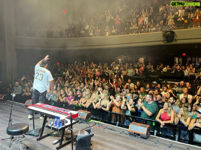 Gavin DeGraw Instagram - Pittsburgh, going to be hard to top that one! Thank you for helping kick off the tour and for singing along. 🎥: @wanderingsociologist Roxian Theatre