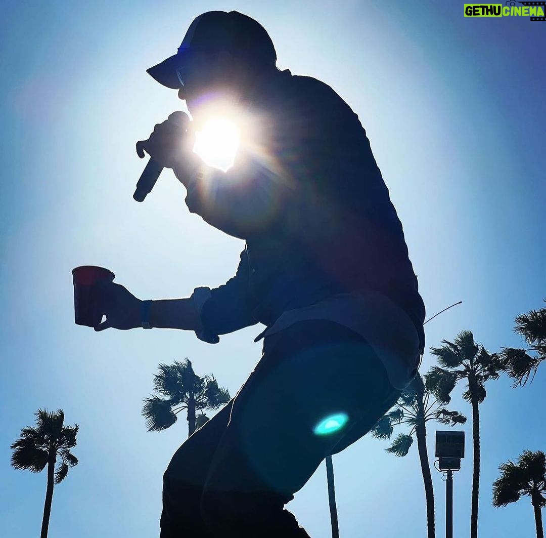 Gavin DeGraw Instagram - Hell yea San Diego! Let’s do that again! Thanks @bootsinthepark for a great day. Waterfront Park San Diego Downtown