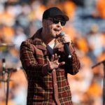 Gavin DeGraw Instagram - What a fun way to celebrate a new year playing the Cheez-It Citrus Bowl Halftime Show and getting to share the field with the @hawkeyemarchingband and @utbands. Thank you @citrusbowl and @cheezit for having me! Camping World Stadium