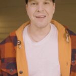 Gavin DeGraw Instagram - Wishing you a safe and happy holiday. Merry Christmas everybody!