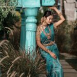 Gayathri Sri Instagram - Shoot for @astah_boutique_tirupur Mua: @mathi_makeupstudio_and_academy Photography : @bluemoon_pictures Venue : @elementspalmvalley Saree : @dr_ganesh_sah_silks_saress Jewel : @nakshatra_rental_jewellery Shapewear : @quiensee Coimbatore