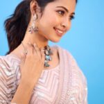Gayathri Sri Instagram - 🍭🍬 Muah @jamiemakeoverartistry 📸 @chennaifemale_photographer Beautiful @gayu_sri_offl Jewel @chennai_jazz Costume @sahaara_creations [ makeup , hairstyle , model , jewellery , costume, makeup artist] #thanjavur #thanjavurmakeupartist #makeupartist #makeup #bridal #bridalmakeup #glowing #glowingskin #glassskin #reelsinstagram #reelsvideo #viralreels #viral #trending #trendingreels #trendingsongs #christmas