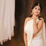 Gayathri Sri Instagram - Mua @sushmitha_makeup_artistry Photography 📸 @photopalettestudios