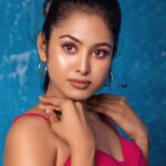 Gayathri Sri Instagram - Let's shine ✨ Photography 📸 @zoomin_momentz Mua 💄@kowshi_mua Studio @istills_studio Stylish @krips19 Chennai, India