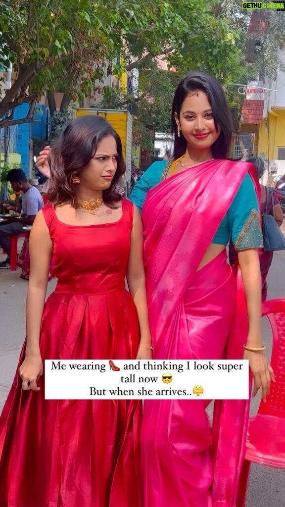 Gayathri Sri Instagram - Send this to ur tall friends🫣😂 . #preethiga #trendingreels