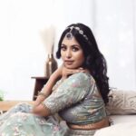 Gayathri Sri Instagram - 🤍 Mua @makeoverbylavannia 📸 @diwa_prop_studio Studio @teamcrewoneoffl