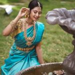Gayathri Sri Instagram - Shoot for @astah_boutique_tirupur Mua: @mathi_makeupstudio_and_academy Photography : @bluemoon_pictures Venue : @elementspalmvalley Saree : @dr_ganesh_sah_silks_saress Jewel : @nakshatra_rental_jewellery Shapewear : @quiensee Coimbatore