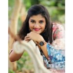Gayatri Jadhav Instagram - Yes I'm smiling, but you're not the reason anymore 💫