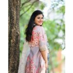 Gayatri Jadhav Instagram - Happy vibes today So far , so good ♥️🧿 PC- @pixelpune Mua- @priyankaingolemua #humble #vibes #goodvibes #actorslife #actress #marathiactress #gayatrijadhavofficial
