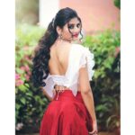 Gayatri Jadhav Instagram - Nothing is more pretty than wearing a smile & getting up after every setback.. ♥️💯 #photoshootday #photoshootmakeup #picoftheday #instagramers #trending #viralpost #makeuplooks #fashiongram #gayatrijadhavofficial Pune, Maharashtra