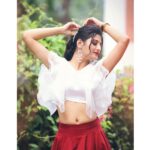 Gayatri Jadhav Instagram - She shines so bright & it burns their f****g eyes 🧿💯 📷 - @pixelpune MUA - @priyankaingolemua Outfit & jewelry - @panache_the_rental_boutique #photography #people_and_world #instagood #instagram #goodvibes #positivevibes #photoshootideas #pics_film #smile #eyes #whitedress #reddress #gayatrijadhavofficial Pune, Maharashtra