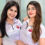 Gayatri Jadhav Instagram - Girls be like “Ekdum Kadak” 👌🏻 #newmoviealert #ekdumkadak #newmovie #newcinema #since2018 #gayatrijadhav #leadrole Pune, Maharashtra