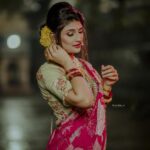 Gayatri Jadhav Instagram - More than you can handle 😉 🦋 #gayatrijadhavofficial #festivalfashion #festivevibes #marathi #marathiculture #actor #instalike #instamood #instafashion #instapic #gayatrijadhavofficial Pune, Maharashtra