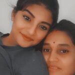 Gayatri Jadhav Instagram - Happy mother's day aai ♥️💯 @ne.eta1821 Pune, Maharashtra