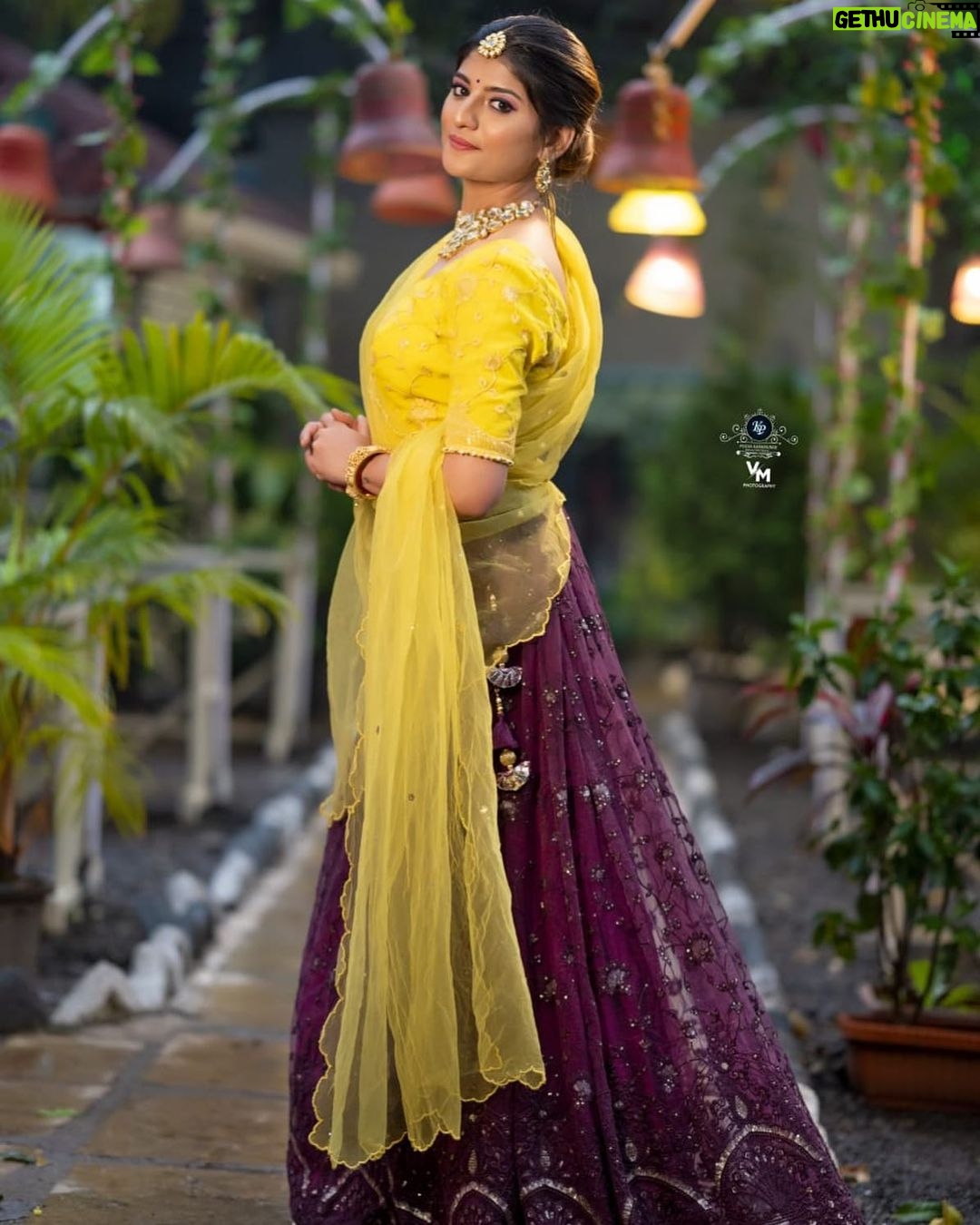 Gayatri Jadhav Instagram - ☮️💜 Pune, Maharashtra
