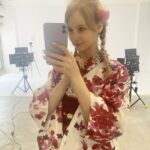 Gemma Louise Instagram - 浴衣🌸もうすぐ桜だね！#浴衣 #桜 #モデル #桜2023 #可愛い