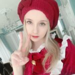 Gemma Louise Instagram - もうすぐクリスマスだね🎄何が欲しい。。？？ it’s almost Christmas! What do you want this year?? #クリスマス #コスプレ #cosplay #santagirl #サンタコス
