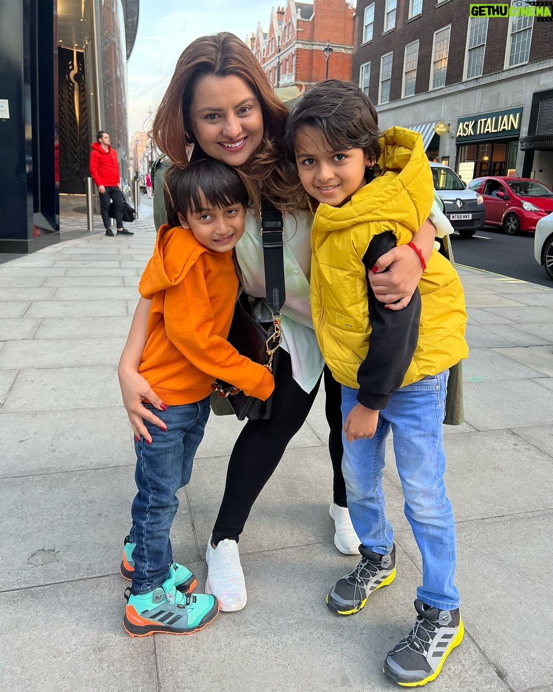 Genelia D'Souza Instagram - Dearest Honey, Wishing you a very Happy Birthday May you always get, what your heart desires R n R are so excited that itβs your birthday and send you loads of hugs πππ Have a super year