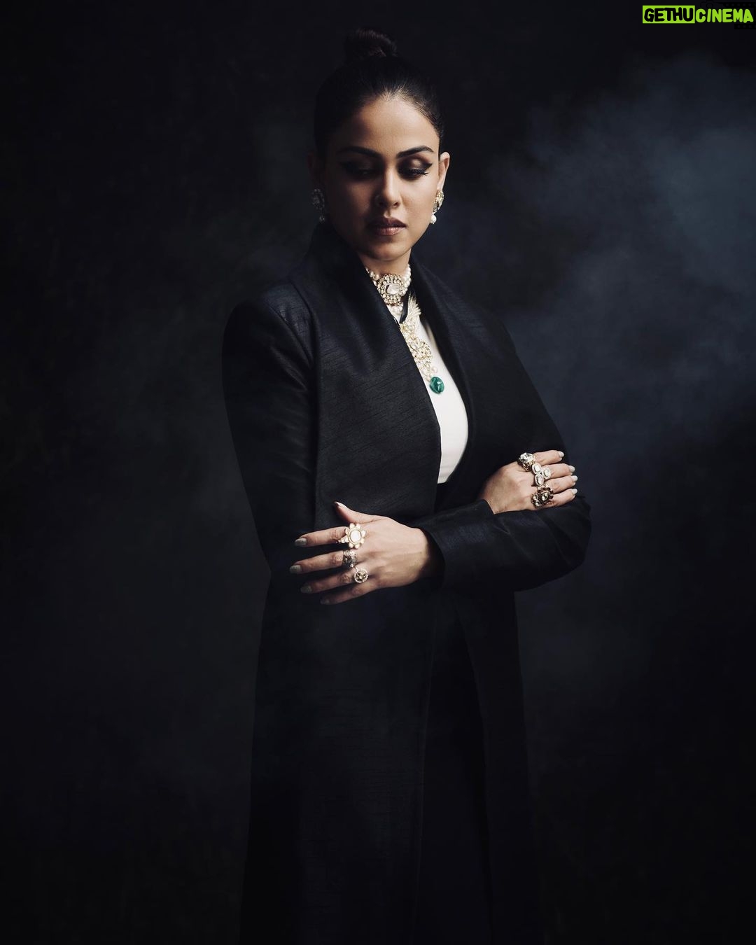 Genelia D'Souza Instagram - Alone we are strong But together we are stronger Alway better together @riteishd π Managed by - @ayushpadukone Outfit - @jewellynalvares Jewellery - @sanzanyjewels HMU - @rishinaacharya Styled by - @who_wore_what_when @d.shubham_j Photography - @rohnpingalay