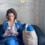 Geneviève Guilbault Instagram - La session parlementaire est terminée! ✅